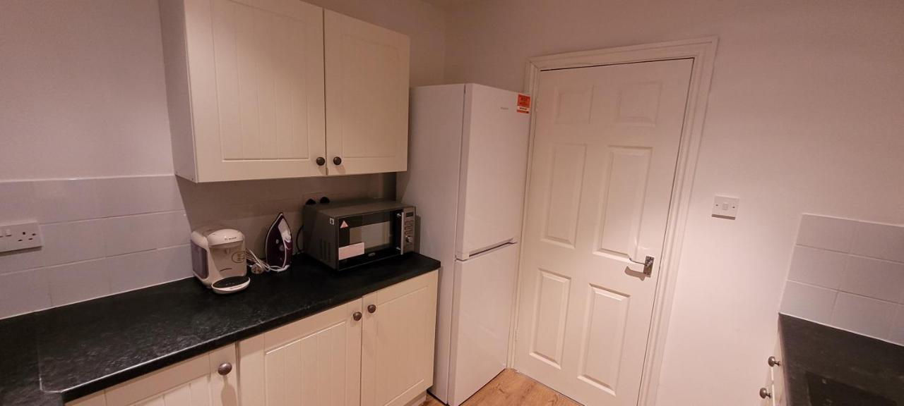 The Hillside Apartment - King'S Norton Birmingham Extérieur photo