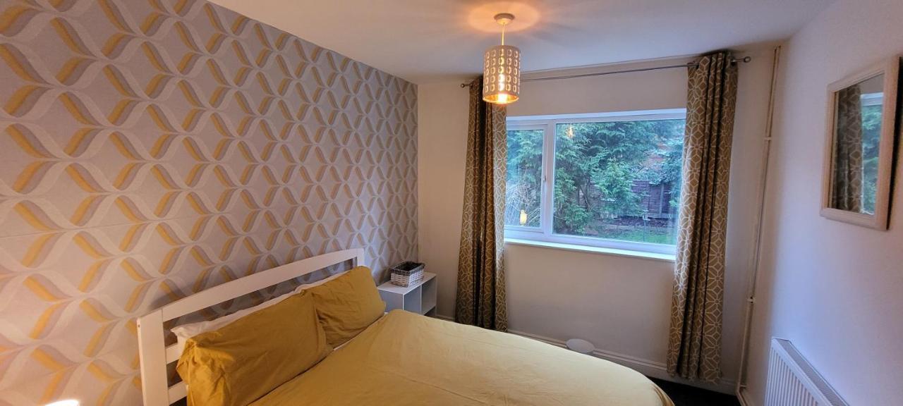 The Hillside Apartment - King'S Norton Birmingham Extérieur photo
